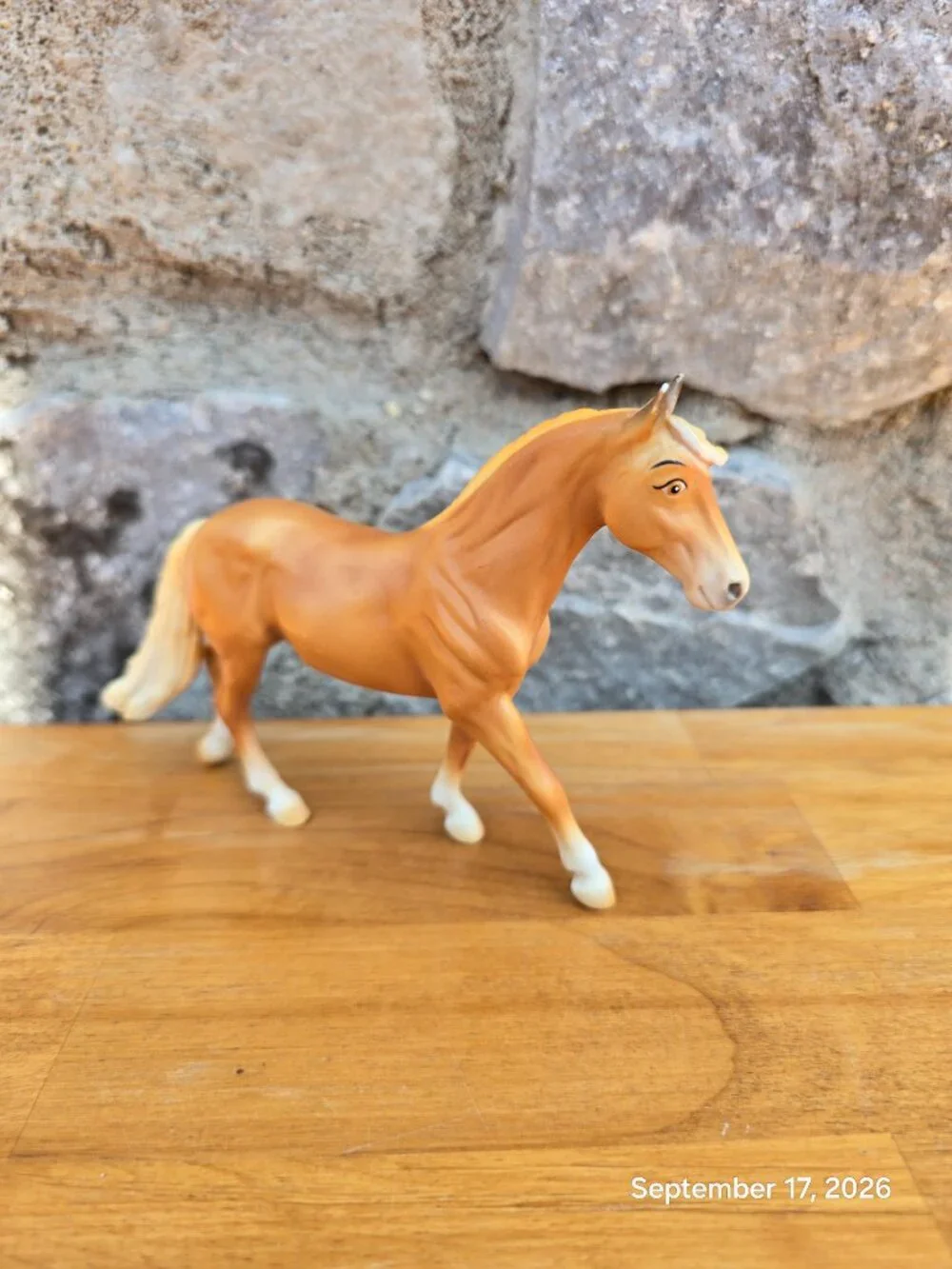 Breyer Spirit Riding Free Chica Linda (9235) 1:24 Paddock Pal / Little Bit Scale